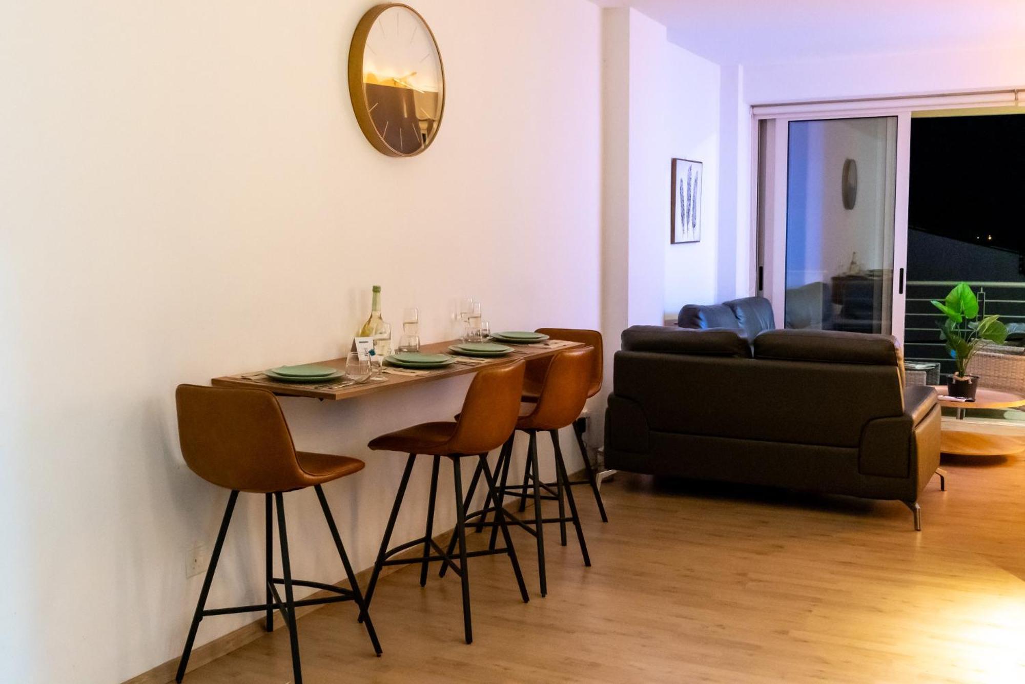 Earth Apartment Larnaca Luaran gambar