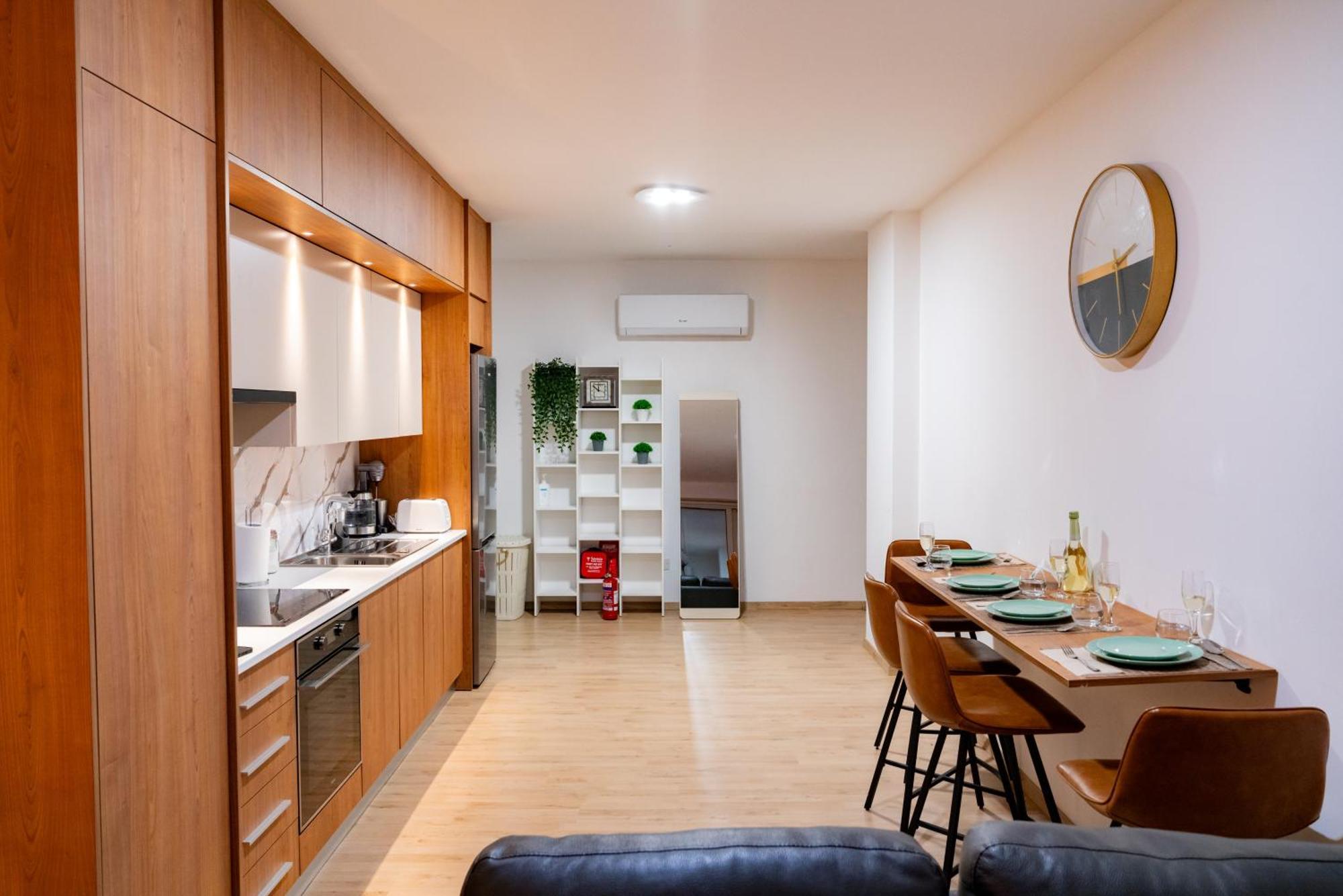 Earth Apartment Larnaca Luaran gambar